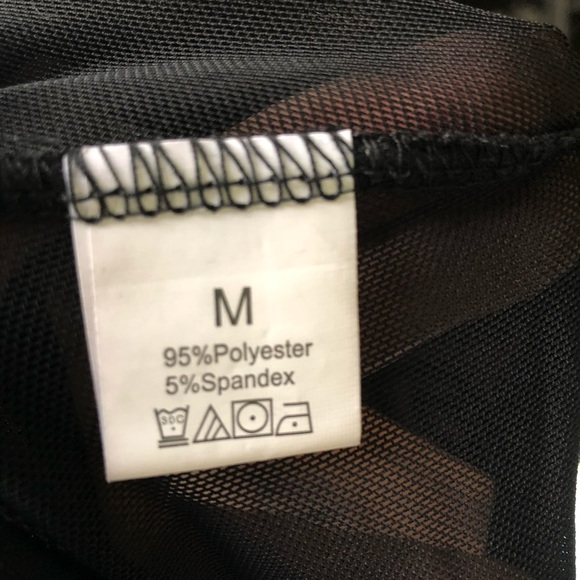 MESH COVER UP.SIZE MEDIUM.COLOR BLACK - Picture 6 of 6